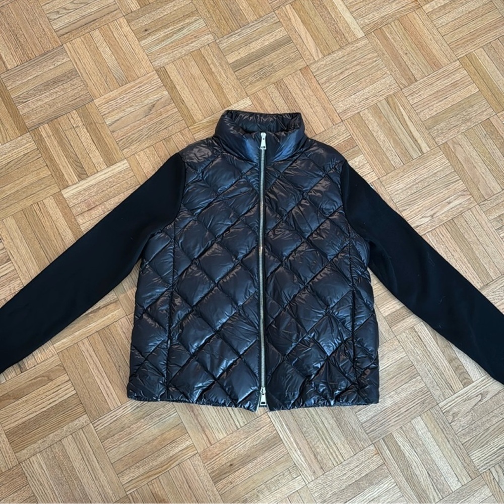 Moncler women’s black jacket - Picture 2 of 11
